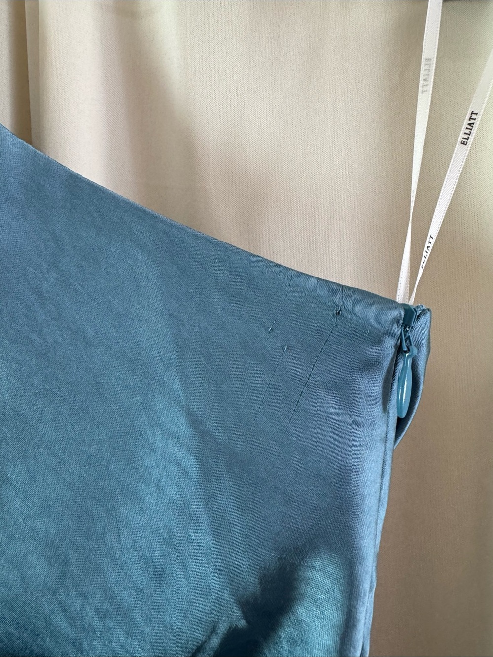 Eliatt Cassini One-Shoulder Blue Satin Midi Dress with Side Slit Size Small NEW - Picture 4 of 9